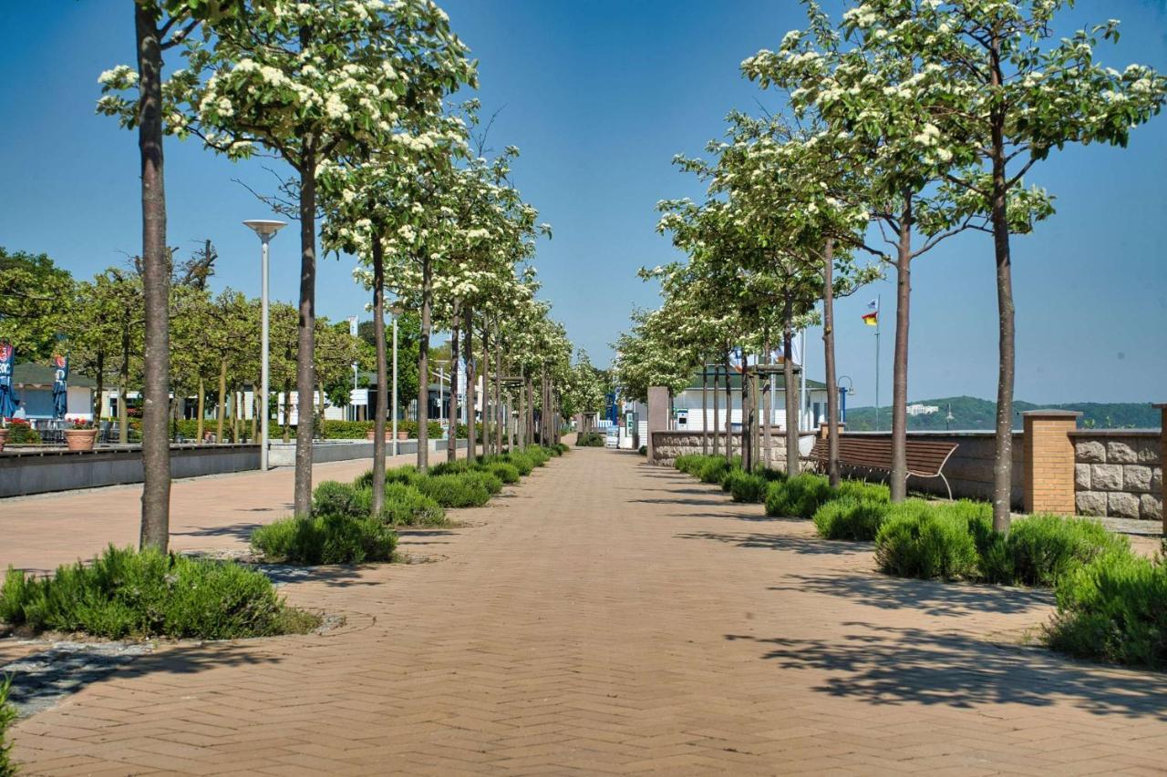 Zentral Aber Ruhig, Terrasse Mit Viel Gruen - Strandnahes Ferienhaus Luki Goehren  Eksteriør bilde