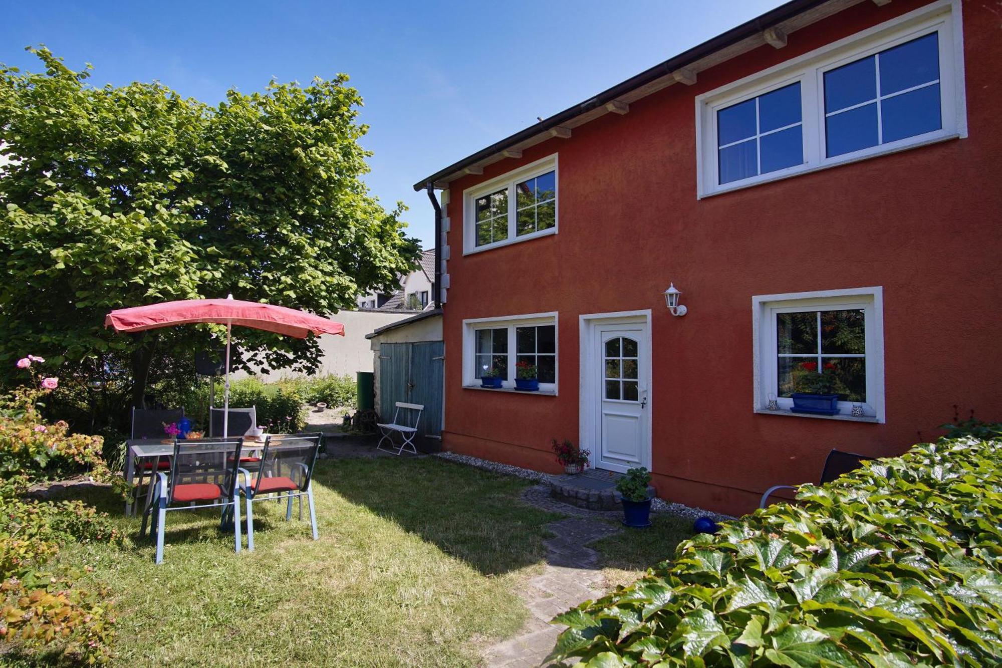 Zentral Aber Ruhig, Terrasse Mit Viel Gruen - Strandnahes Ferienhaus Luki Goehren  Eksteriør bilde